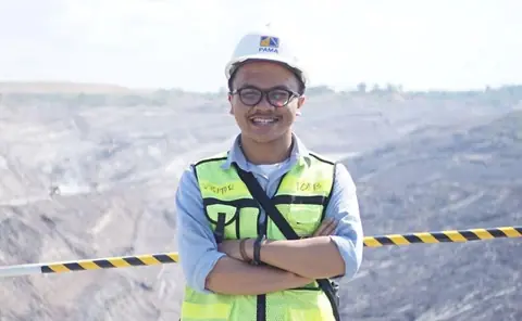 Dhany di area tambang Pamapersada Nusantara